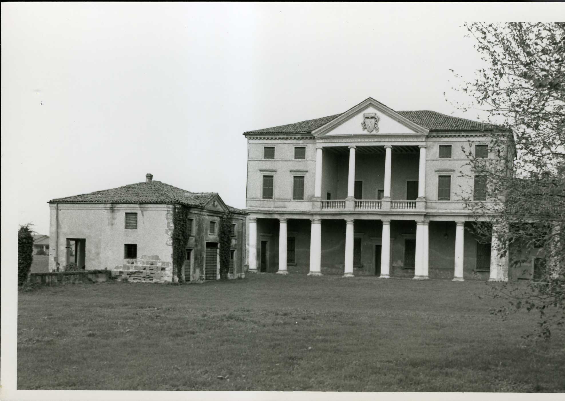 Villa Ferramosca ora Beggiato (villa, nobiliare) - Grisignano di Zocco (VI)  (XVI)