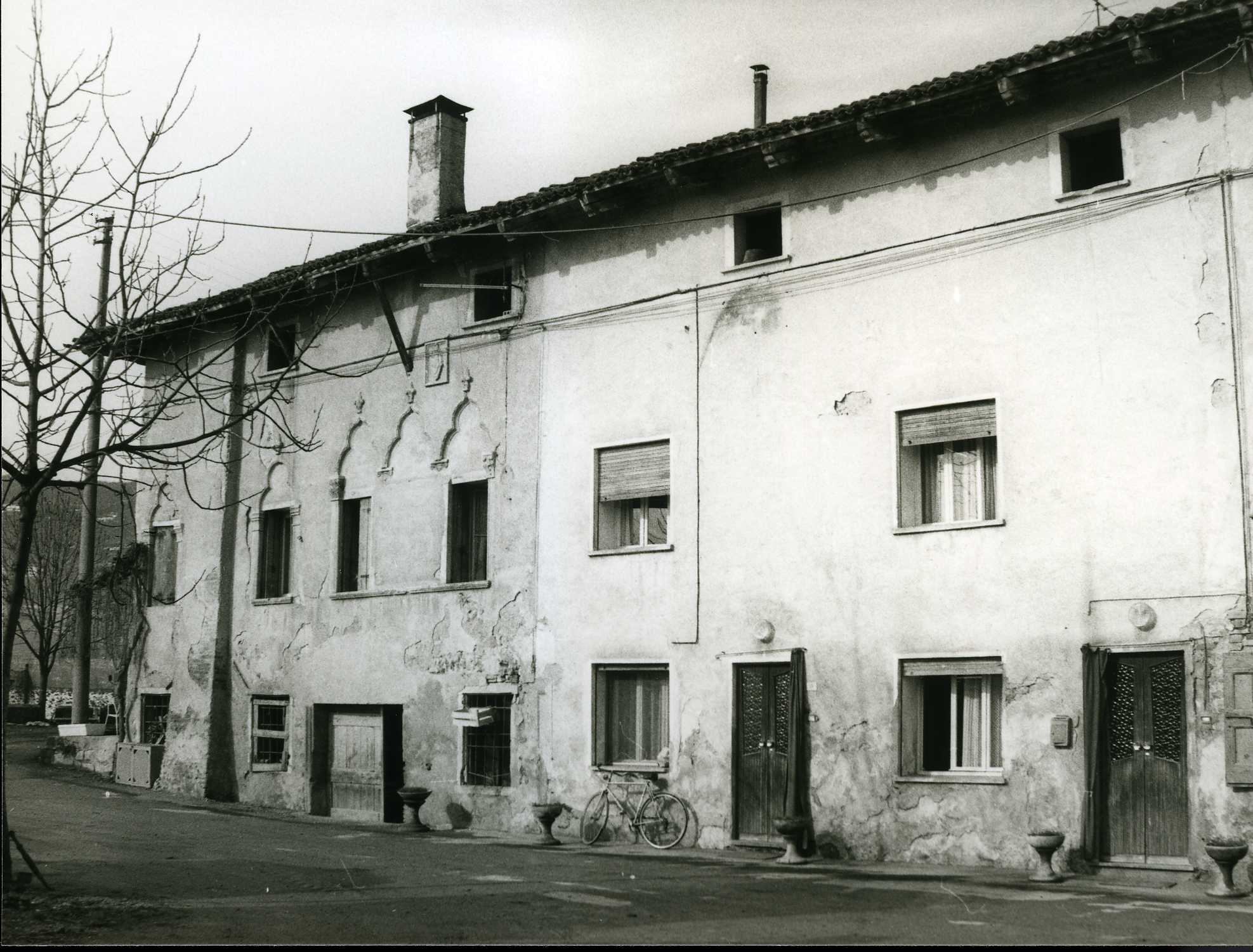 Villa Scroffa (villa, rurale) - Longare (VI)  (XV, metà)