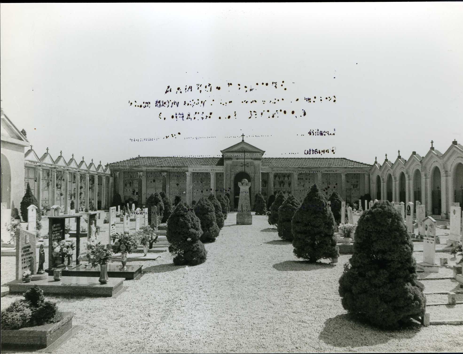 cimitero - Montegalda (VI)  (XIX, fine)