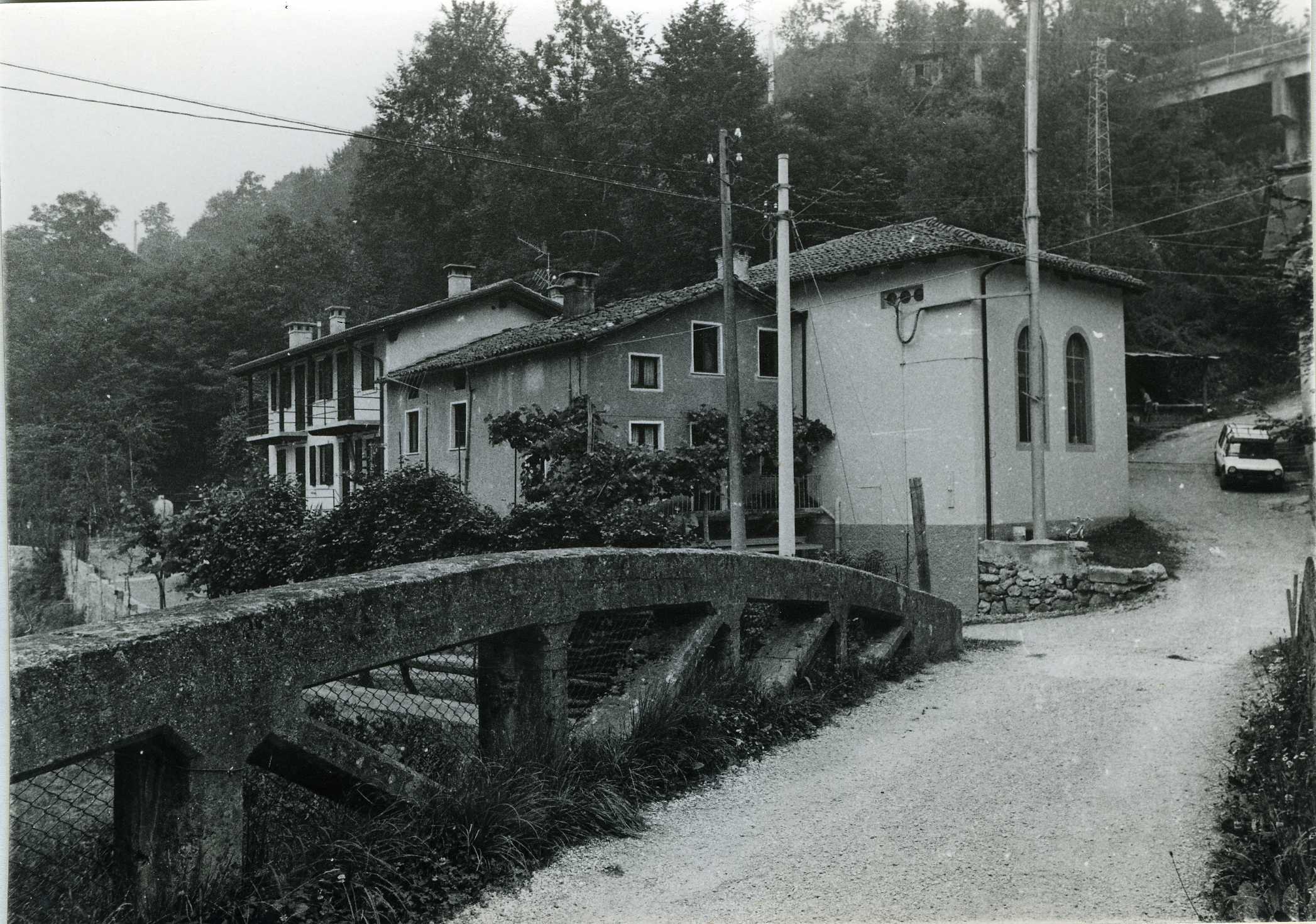 Centrale idroelettrica Facchini (centrale, idroelettrica) - Recoaro Terme (VI)  (XX)