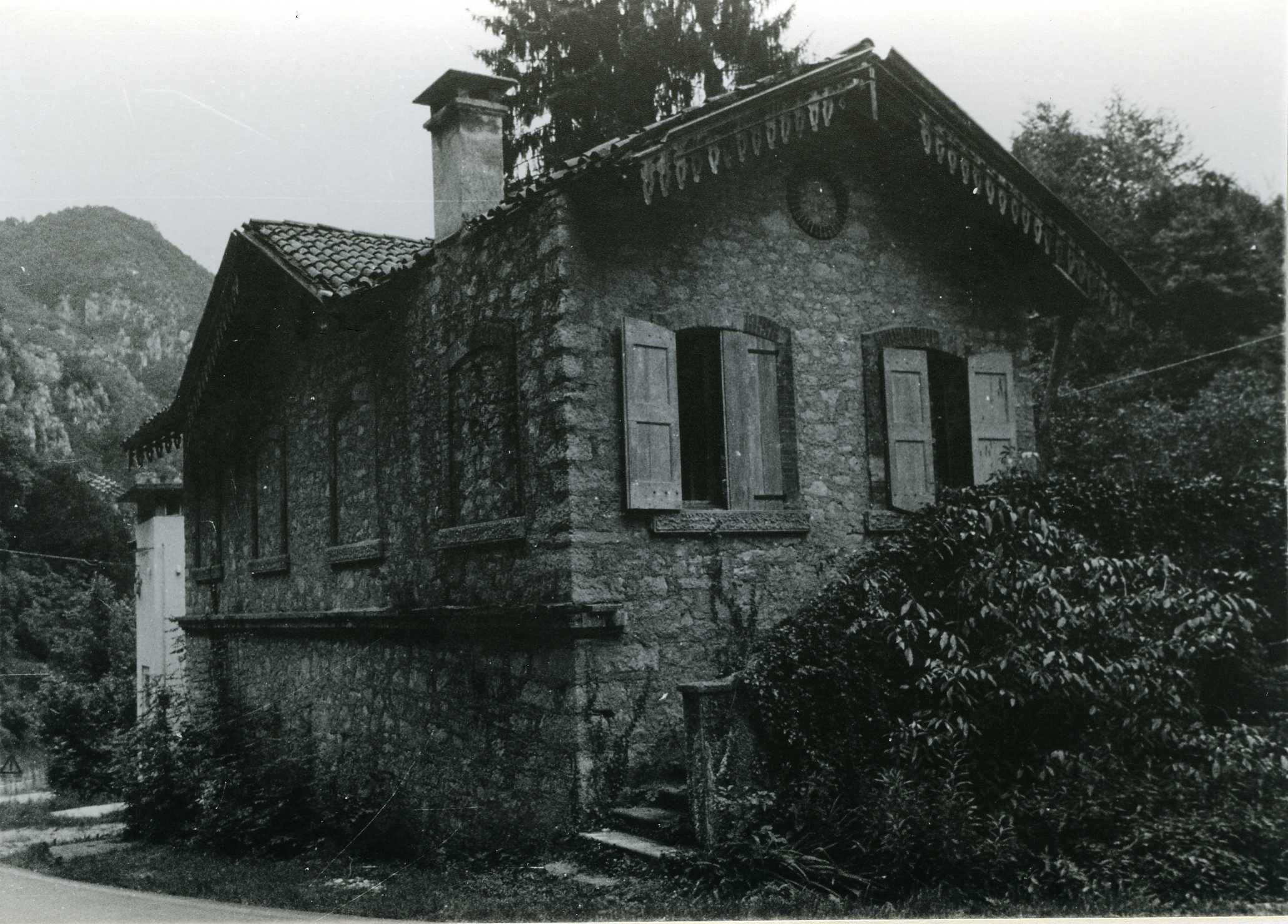 Centrale idroelettrica "Montagna spaccata" (centrale, idroelettrica) - Recoaro Terme (VI)  (XX)