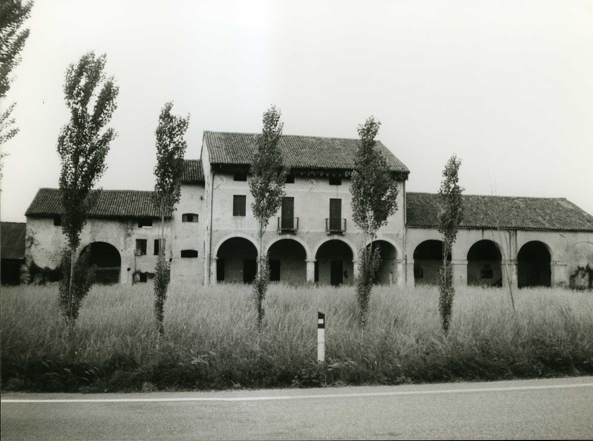 casa, rurale - Sandrigo (VI)  (XVIII)