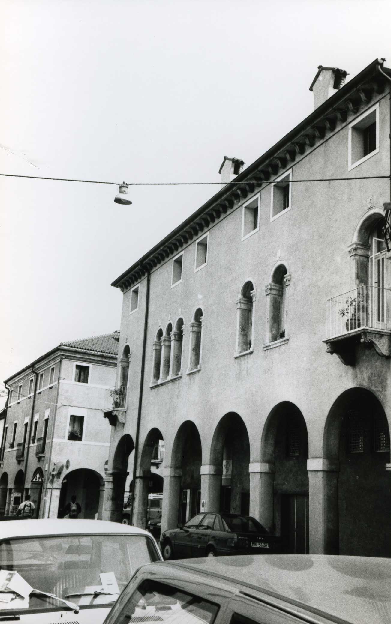 Casa Piva (palazzo, padronale) - Vicenza (VI)  (XV, seconda metà)