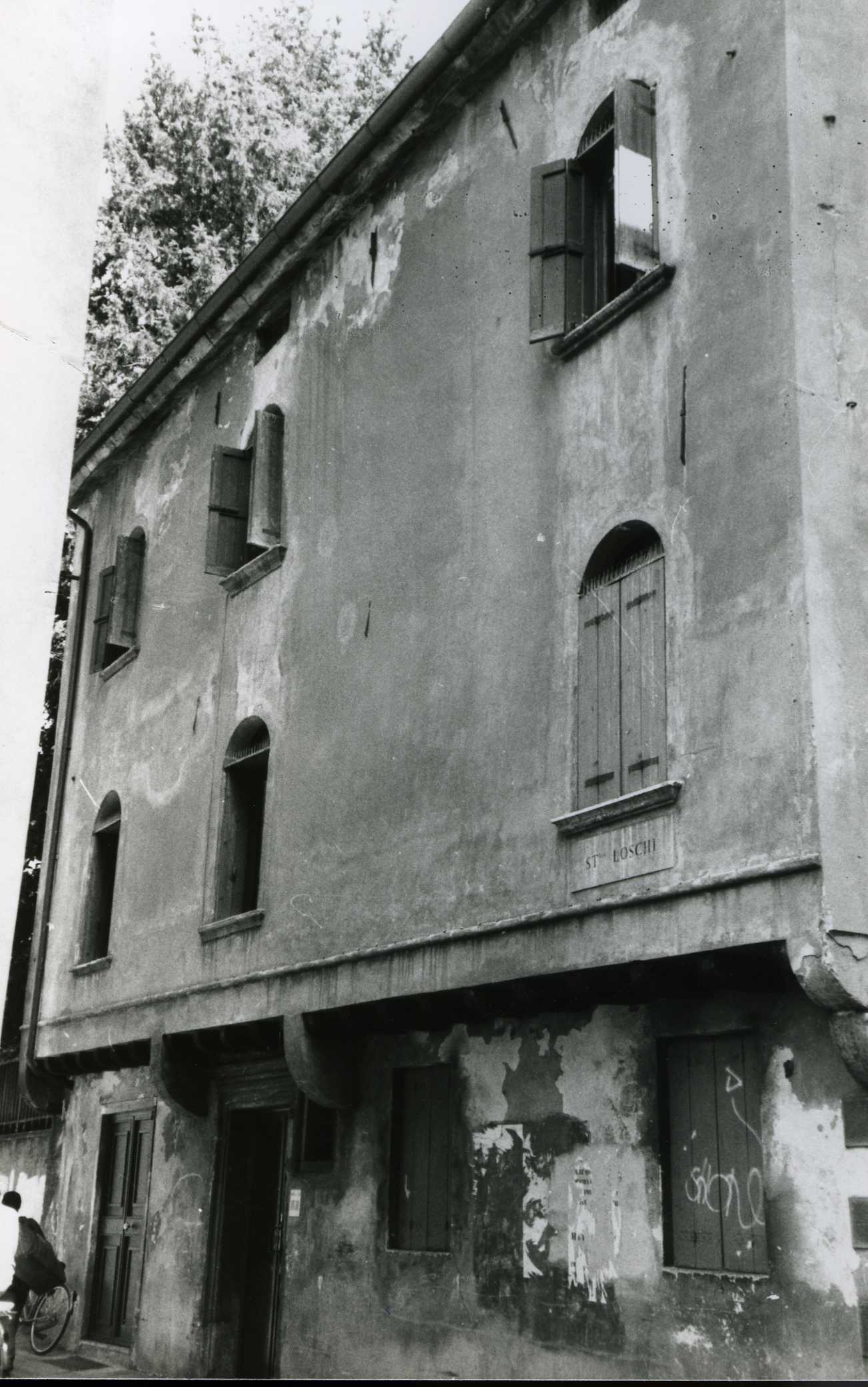 palazzo - Vicenza (VI)  (XIII)