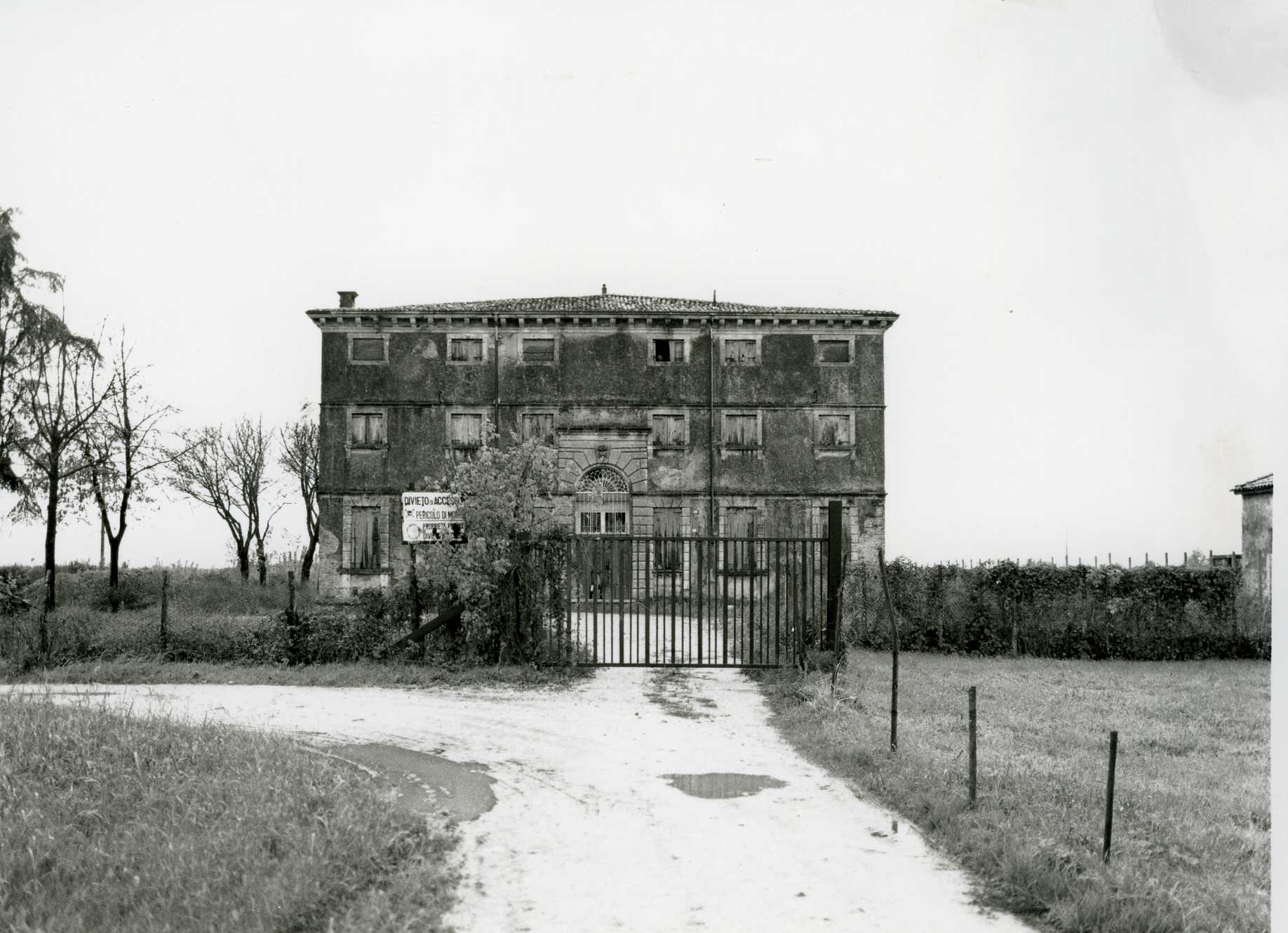 Villa Moneta (villa, nobiliare) - Belfiore (VR)  (XVI, metà)