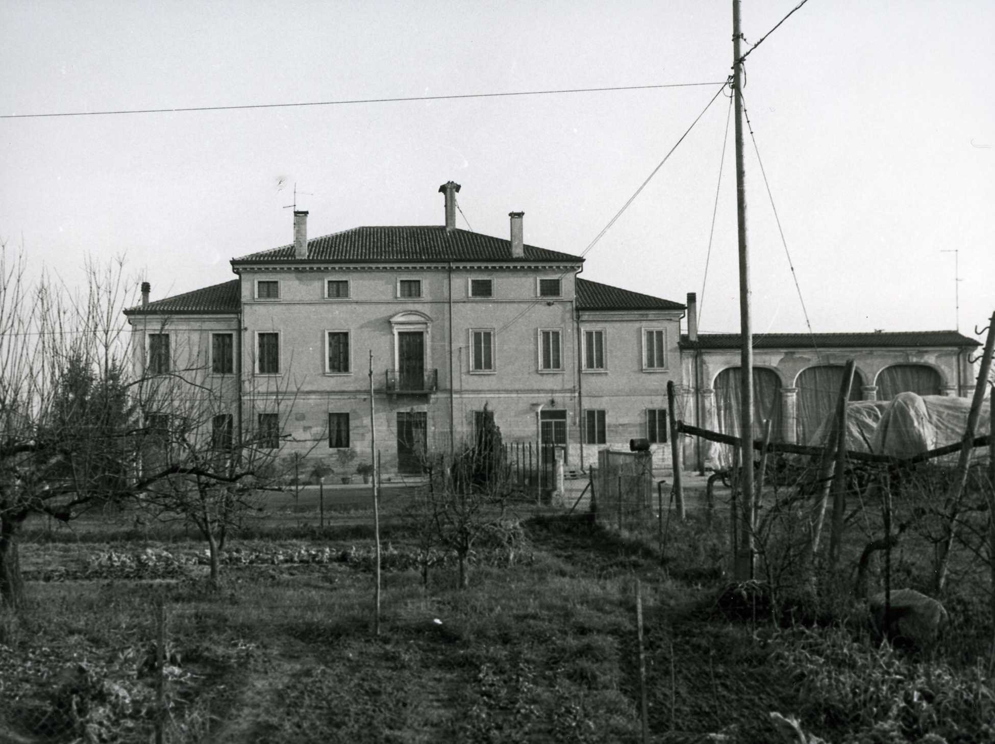 Corte Angiari (villa, padronale) - Bonavigo (VR)  (XIX, metà)