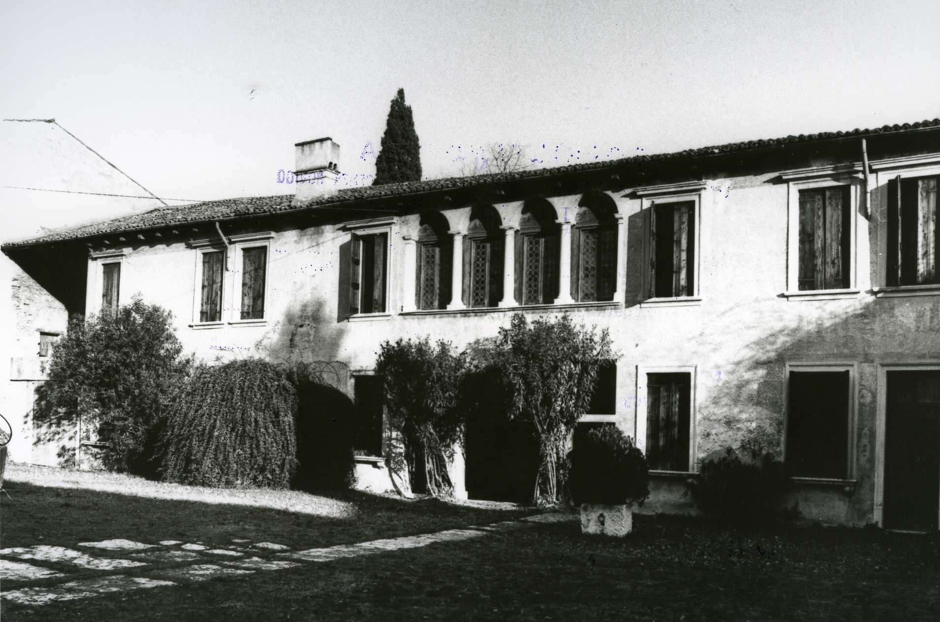 Villa Giusti (villa, nobiliare) - Bussolengo (VR)  (XVI)