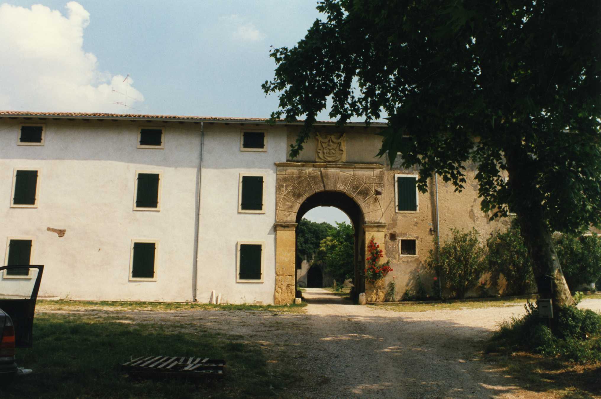 Corte Valcerea (casale, corte rurale con residenza signorile) - Castelnuovo del Garda (VR) 