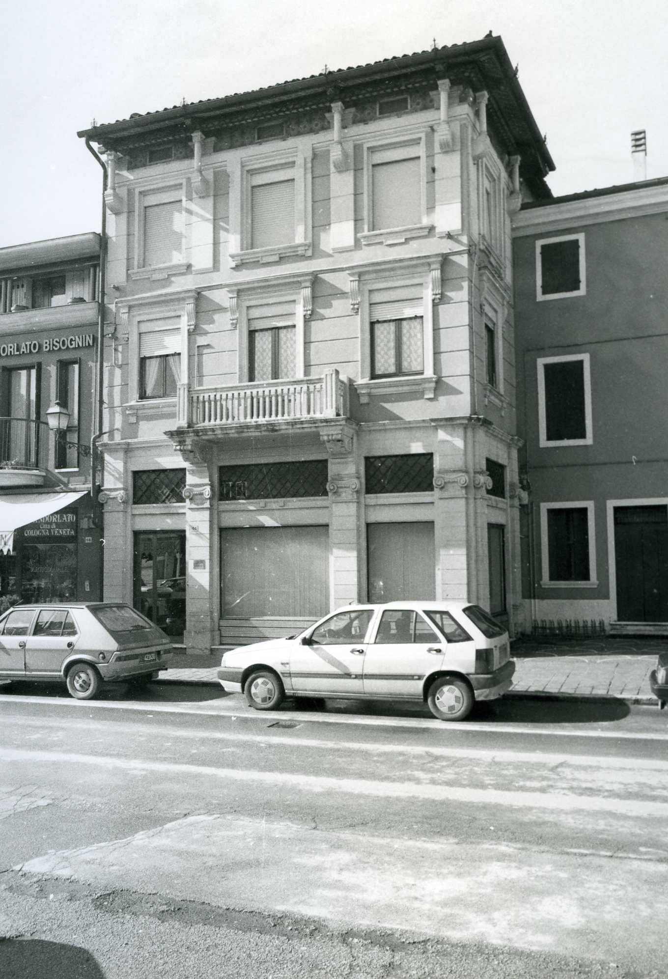 palazzo - Cologna Veneta (VR)  (XX)