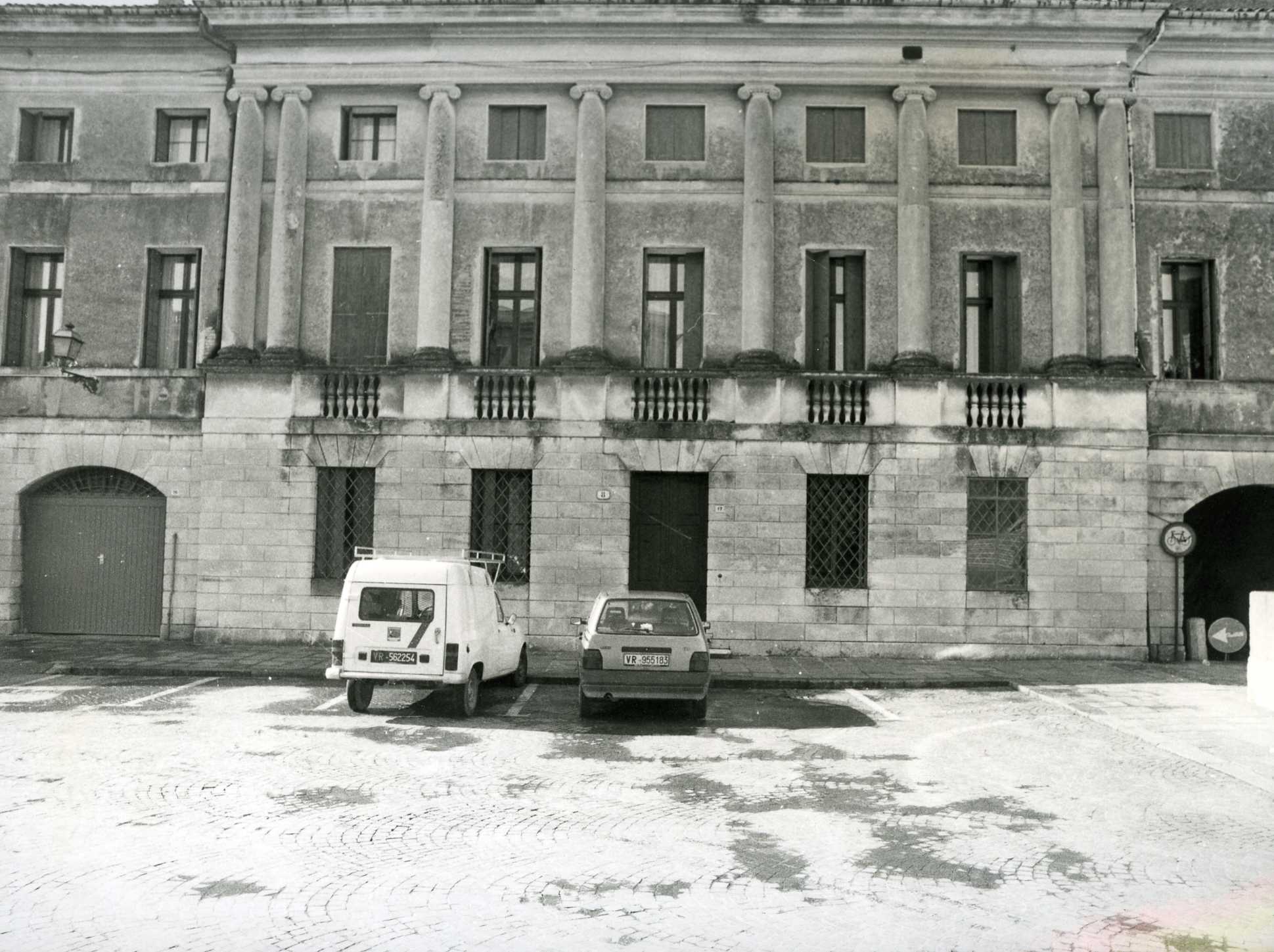 palazzo - Cologna Veneta (VR)  (XIX)