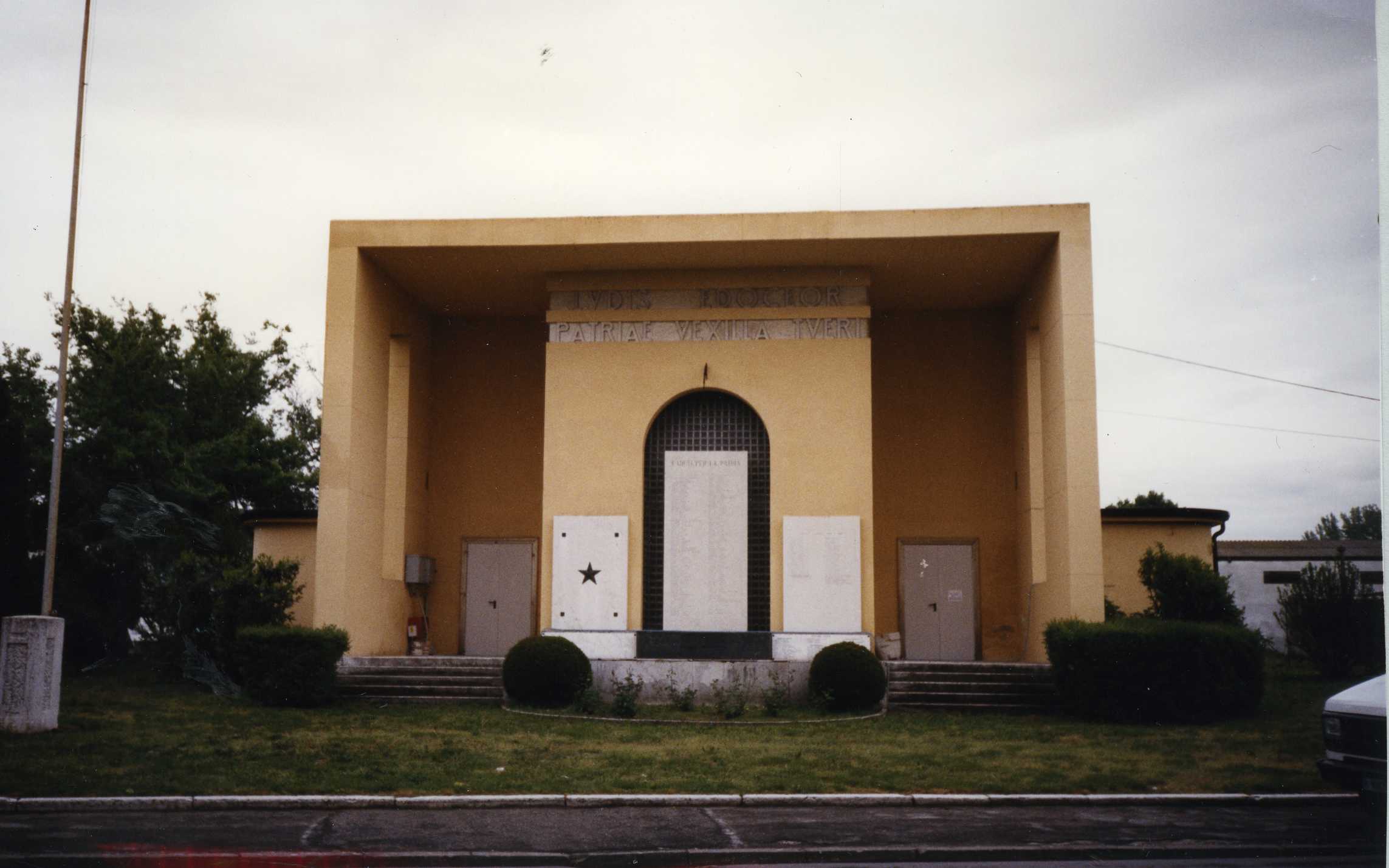 Monumento storico ai caduti (monumento) - Cerea (VR)  (XX)