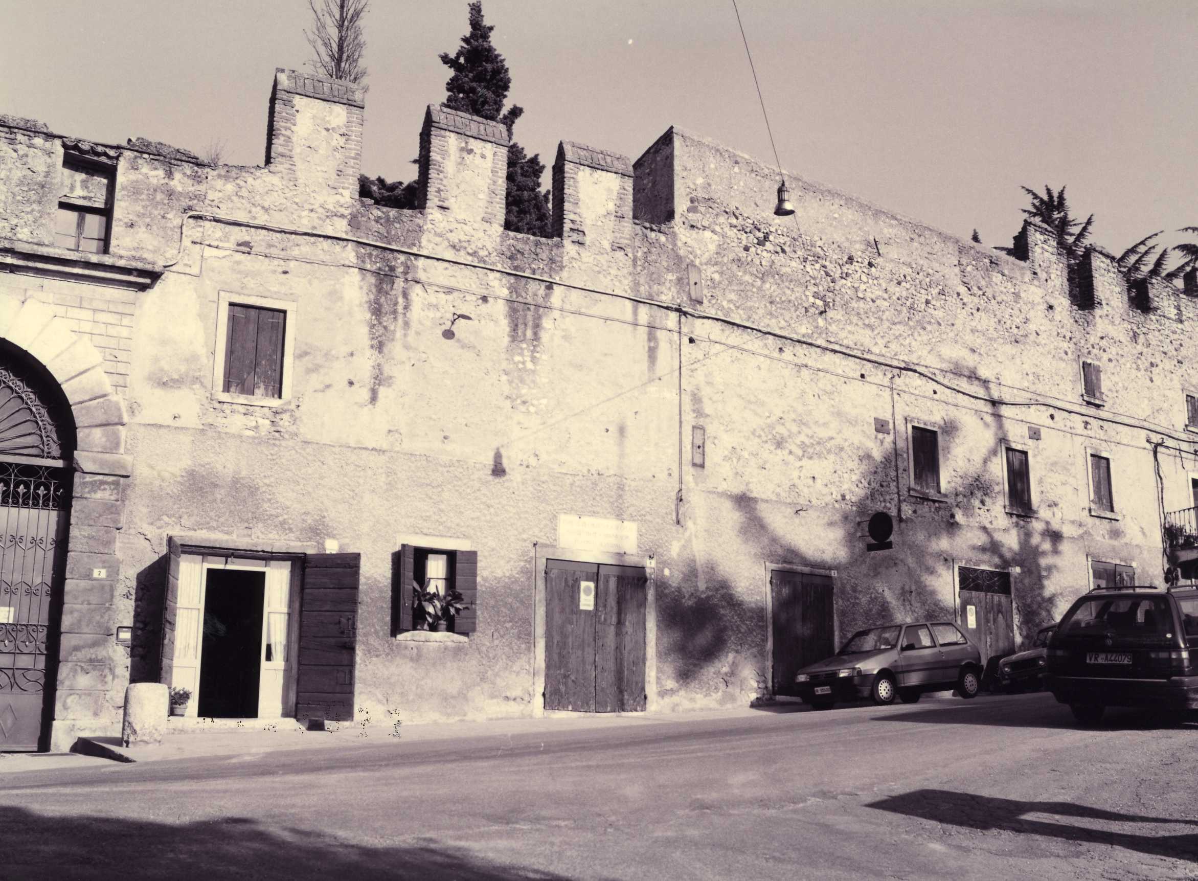 Villa ex Peverelli ora Cavalli (villa, padronale) - Colognola ai Colli (VR)  (XVII, metà)