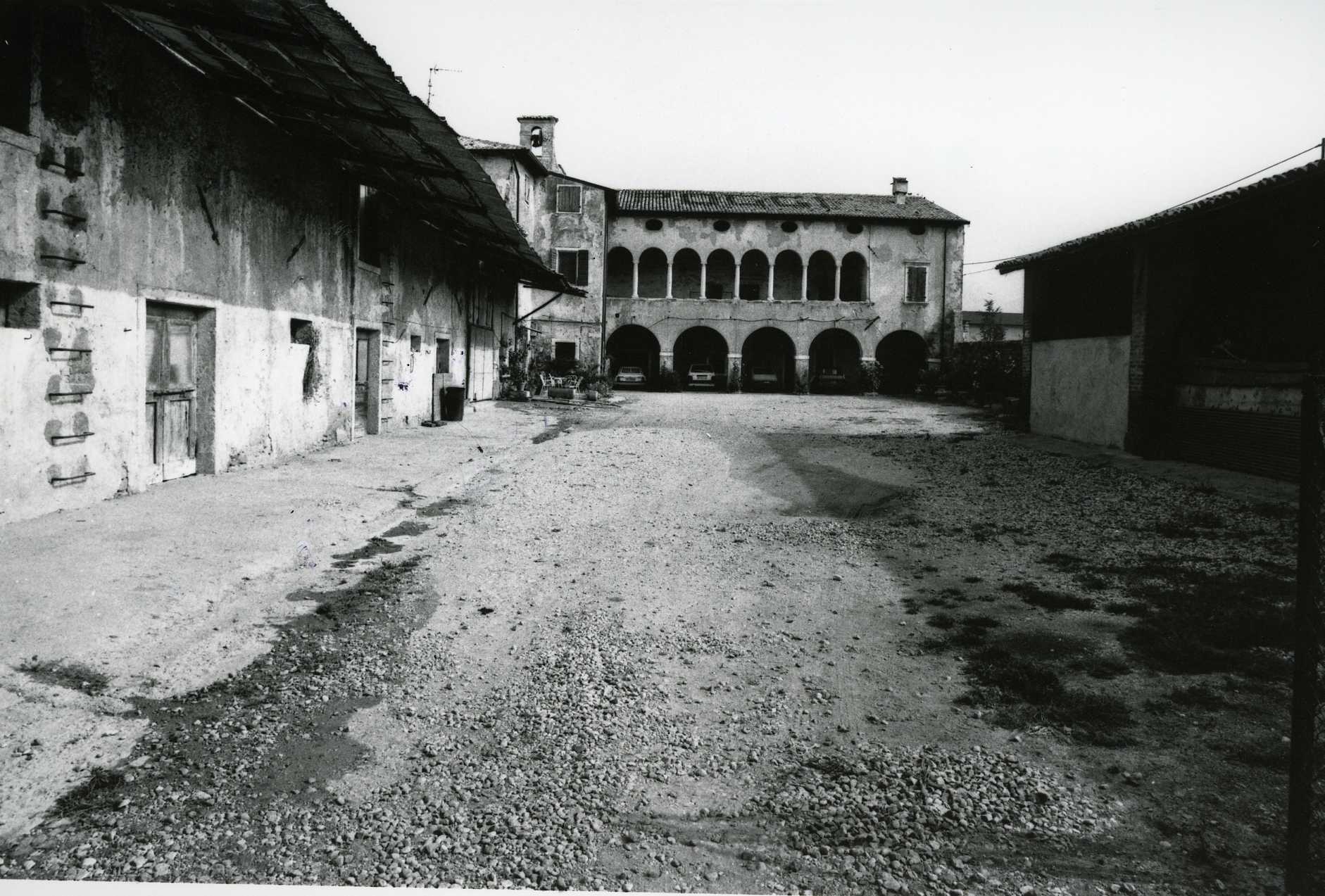 villa becelli (villa, padronale) - Rivoli Veronese (VR)  (XVI, inizio)