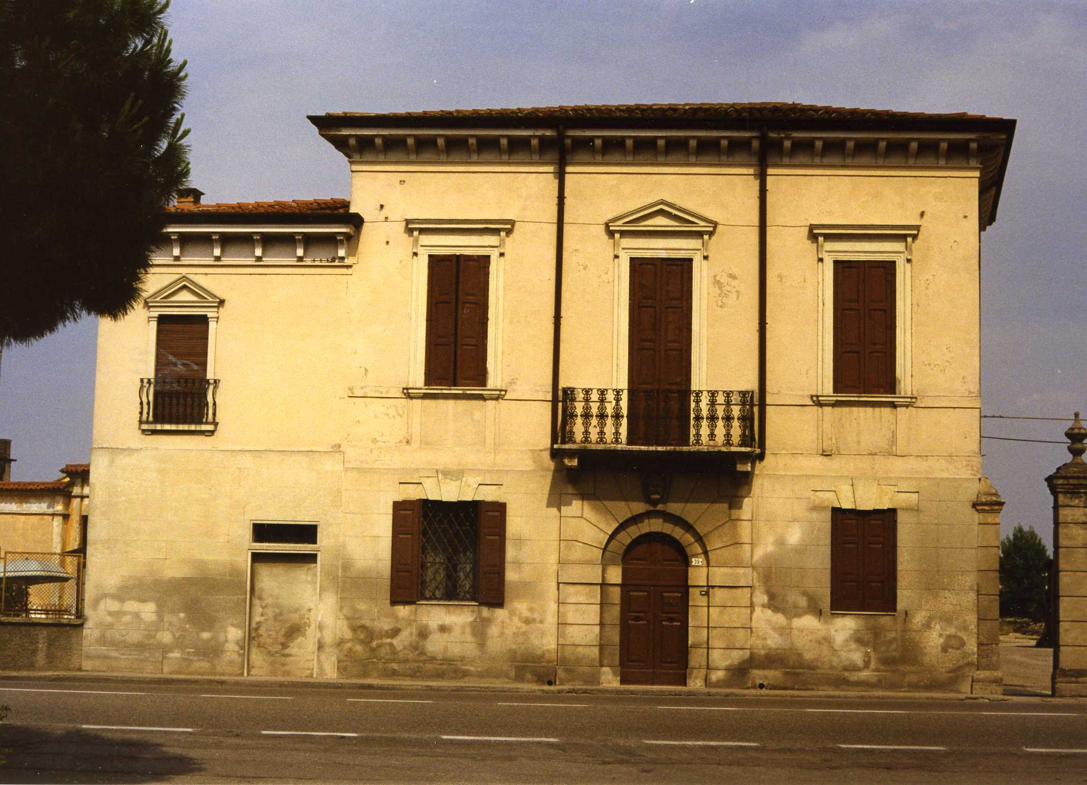 Casa Filippi (villino) - Isola della Scala (VR) 