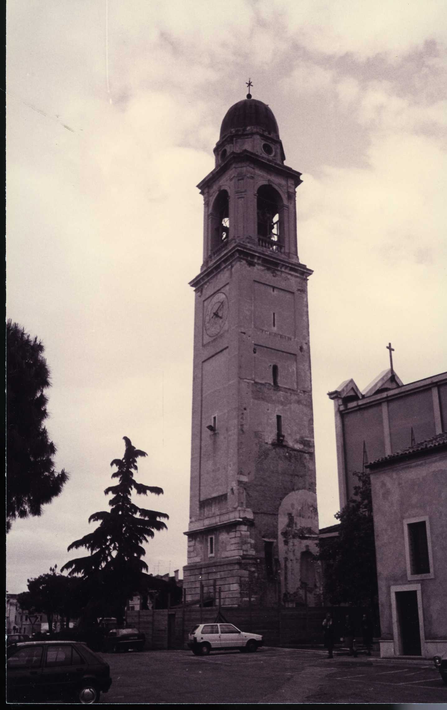 Campanile della chiesa di S. Martino di Tours (campanile) - Povegliano Veronese (VR)  (XVIII, fine)