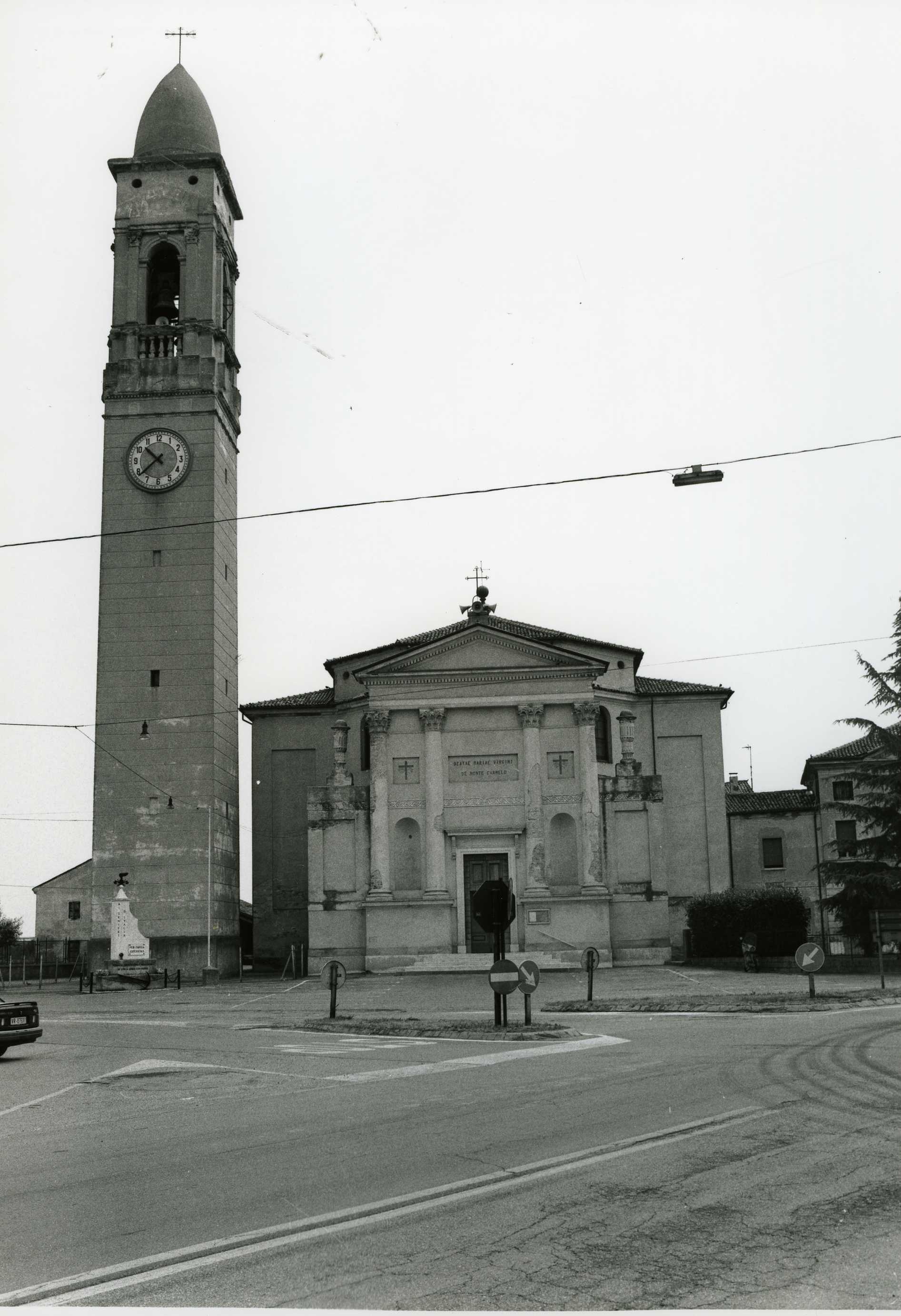 chiesa della madonna del carmine (chiesa, parrocchiale) - Roverchiara (VR)  (XVIII, metà)