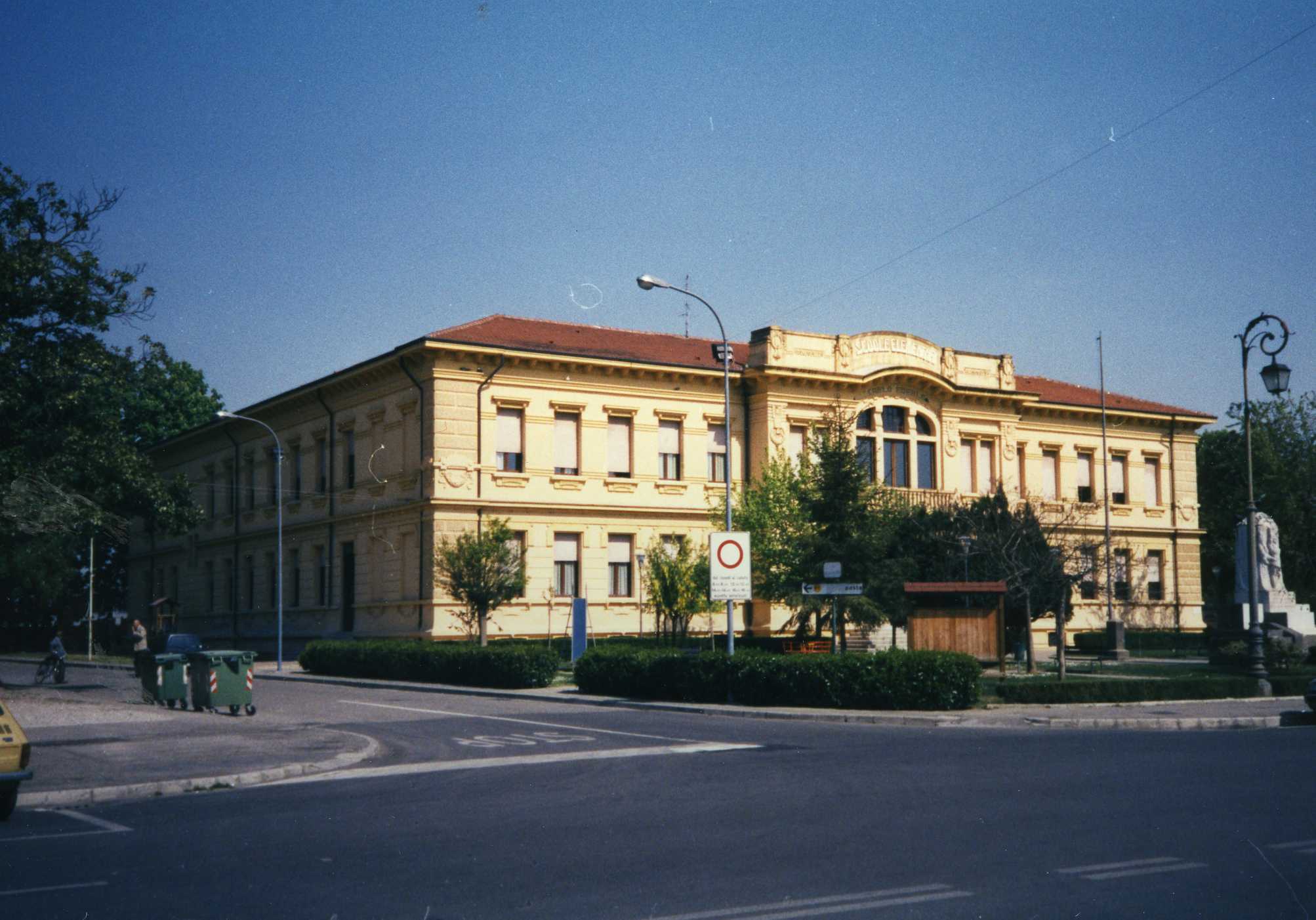 Scuole Elementari (scuola, pubblica) - Villa Bartolomea (VR) 