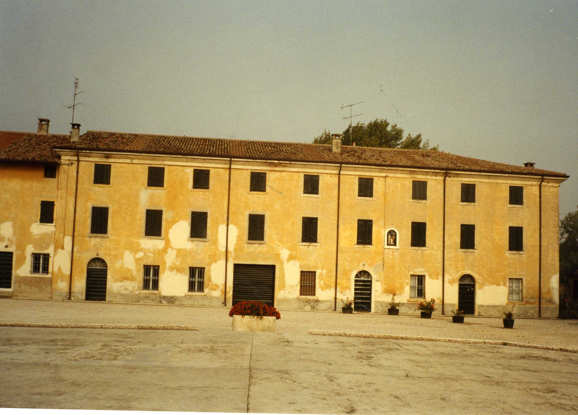Corte Mano di Ferro (casale, rurale) - Peschiera del Garda (VR)  (XVII)