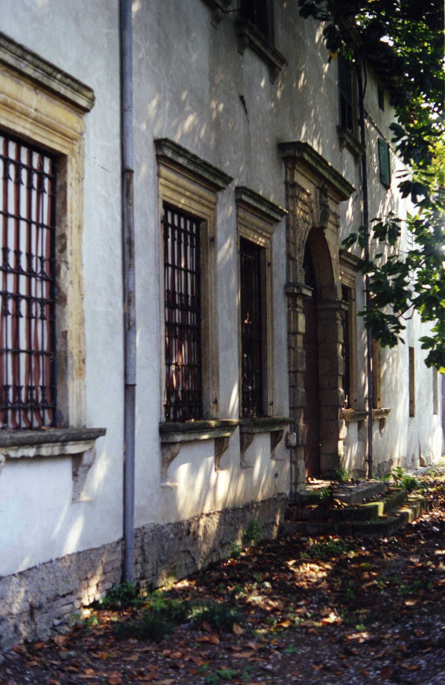 Corte Pellegrini (casale, rurale) - Trevenzuolo (VR)  (XVI)