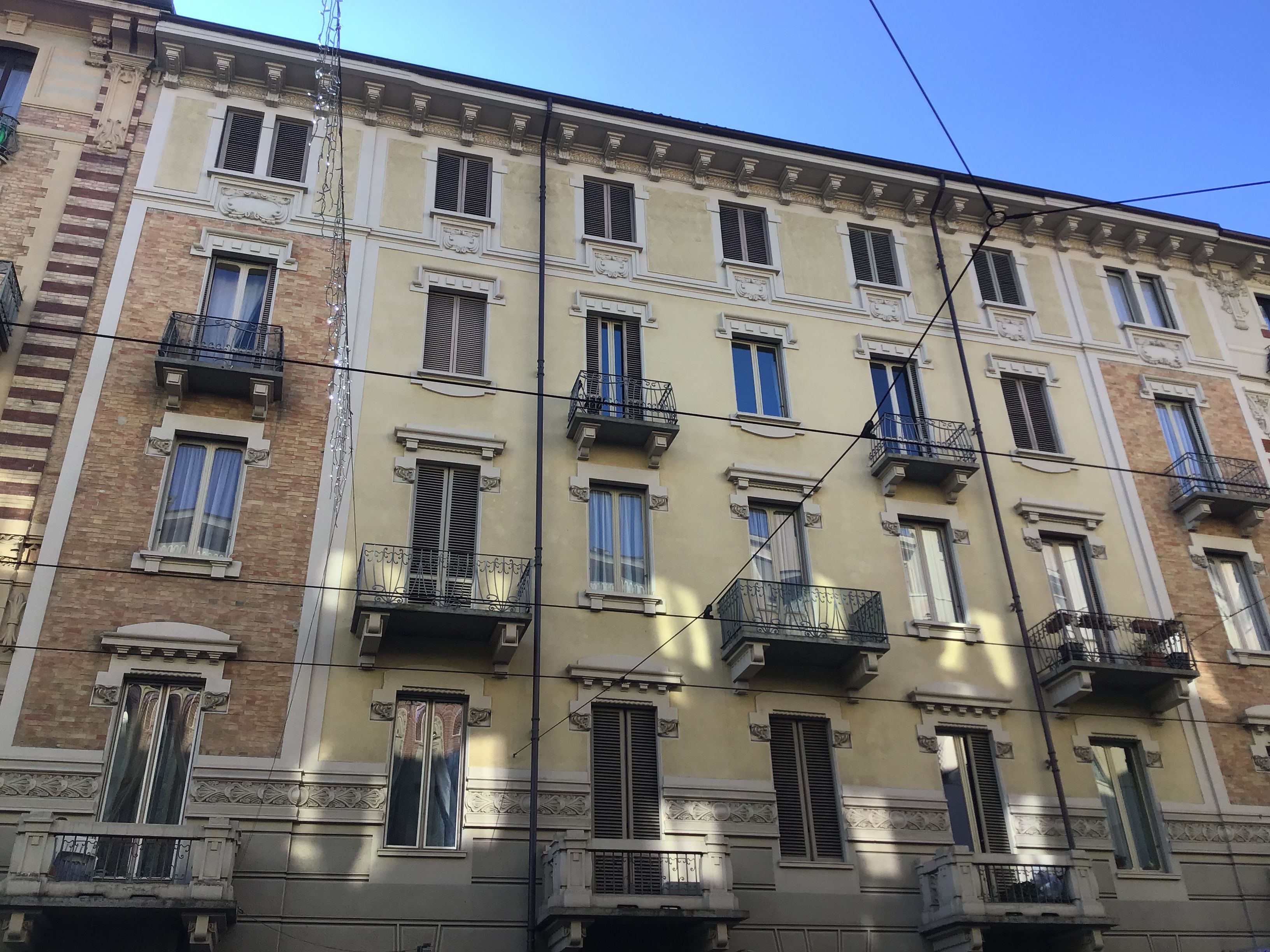 [Palazzo in Via Cibrario, 63] (palazzo) - Torino (TO)  (XX)