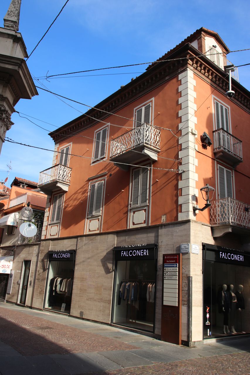 [Casa in Via Gioberti, 2] (casa) - Alba (CN)  (XIX)