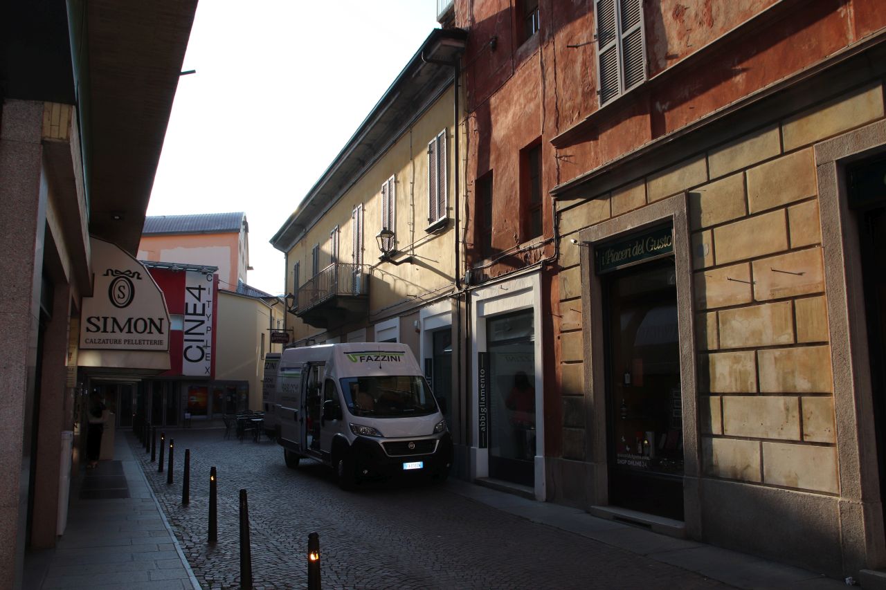 [Casa in Via Giacosa, 2] (casa) - Alba (CN)  (XVIII)