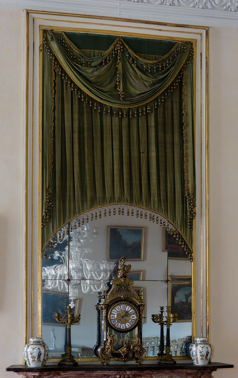specchiera, opera isolata di Birago di Borgaro Ignazio (attribuito) - manifattura piemontese (secondo quarto, terzo quarto sec. XIX, sec. XVIII)