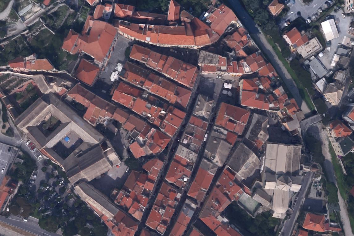 Casa Bavassano (casa) - Finale Ligure (SV)  (XX)