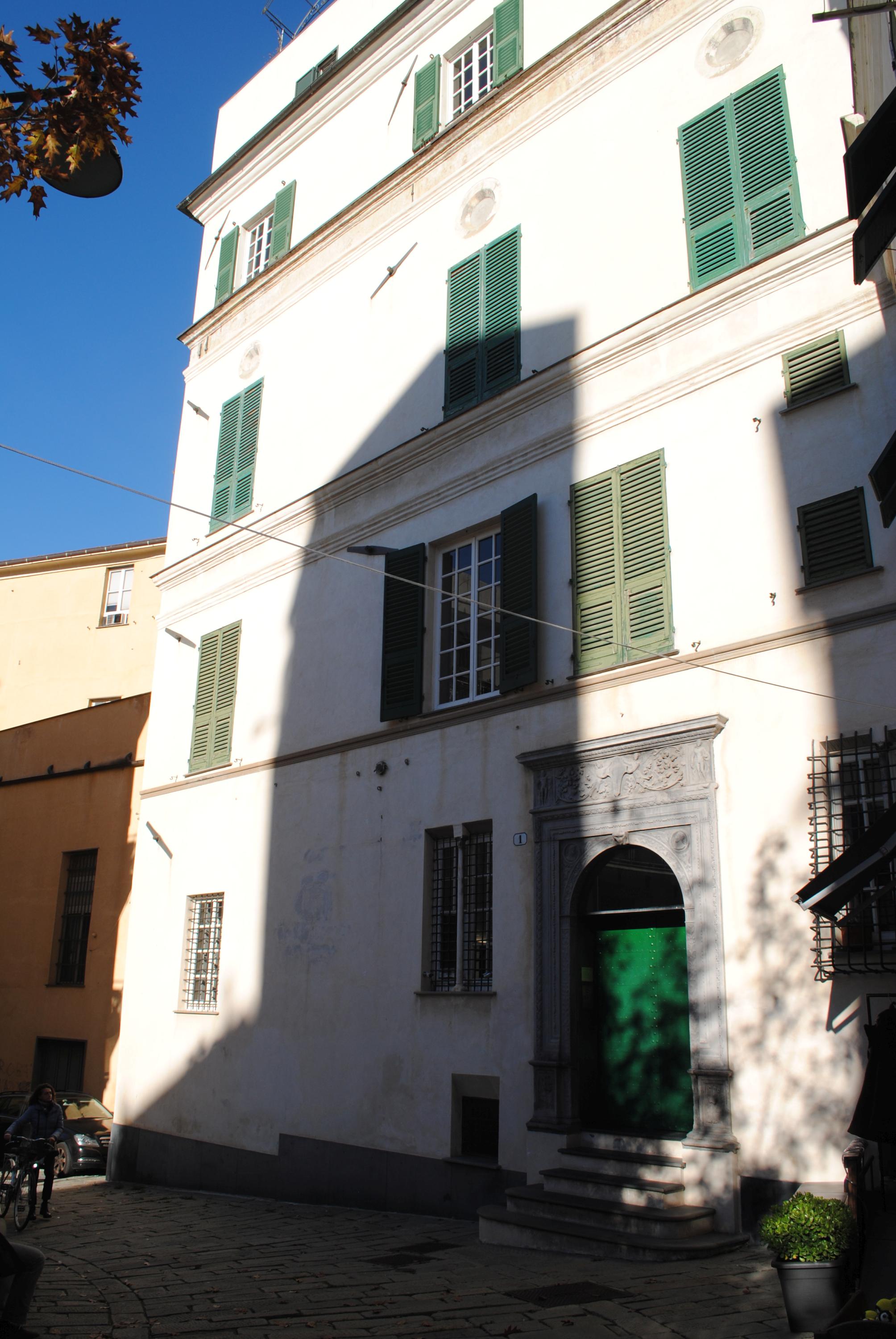 Palazzo Vacciuoli (palazzo, privato) - Savona (SV)  (XVI)