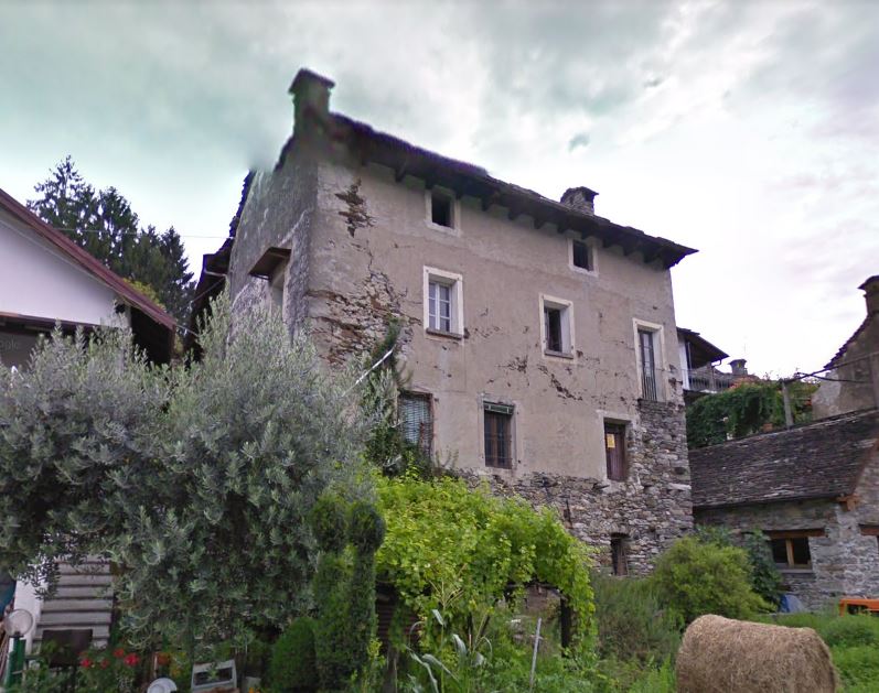 Casa Guglielmazzi (ex) (palazzo, signorile) - Piedimulera (VB)  (XVI, metà)