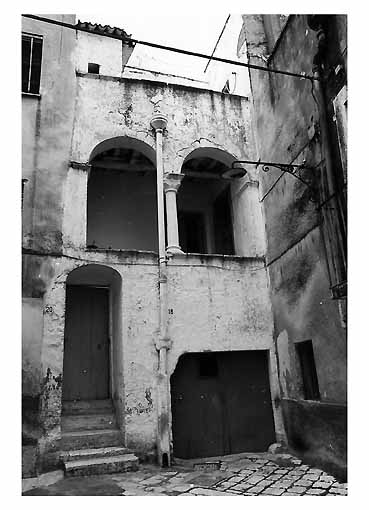 PALAZZO in VIA VERROCA, 18-20 (palazzo) - Acquaviva delle Fonti (BA) 