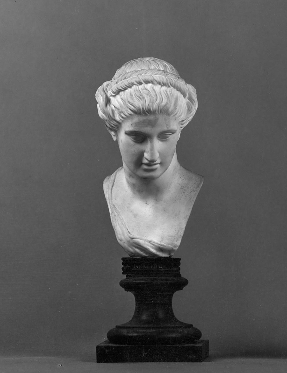 Busto di Artemide (busto) di Filippo Tagliolini - manifattura Reale Fabbrica di Napoli (XVIII)