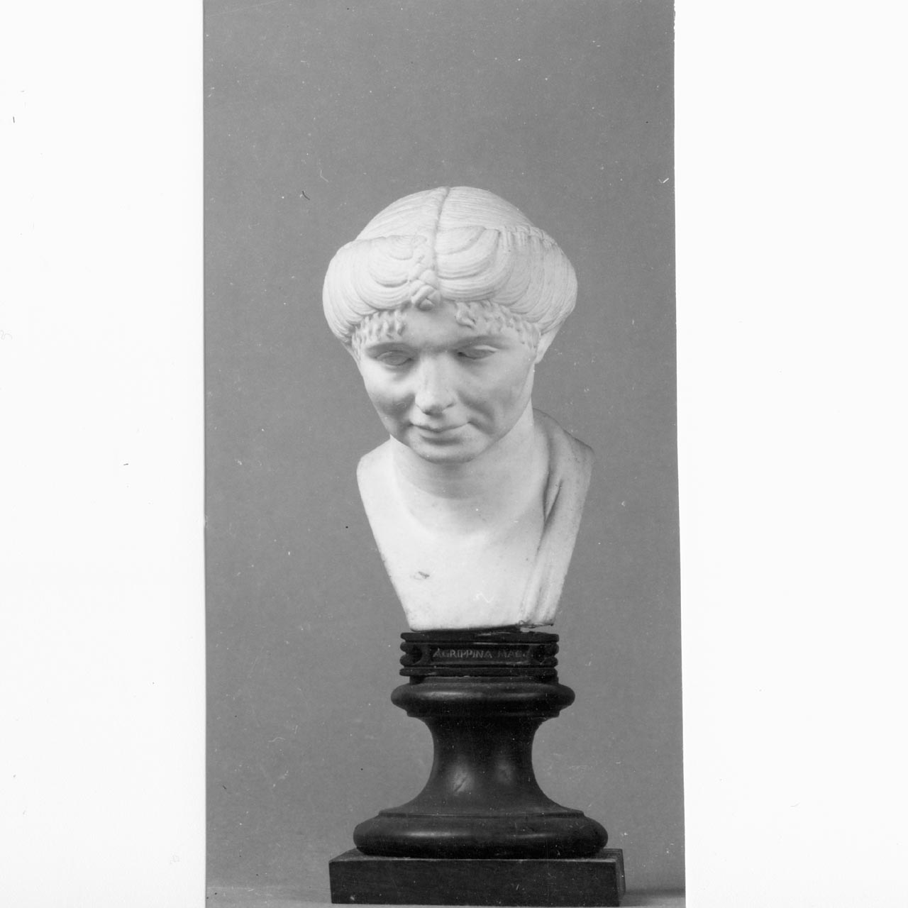 Busto di Terenzia (busto) di Filippo Tagliolini - manifattura Reale Fabbrica di Napoli (XVIII)