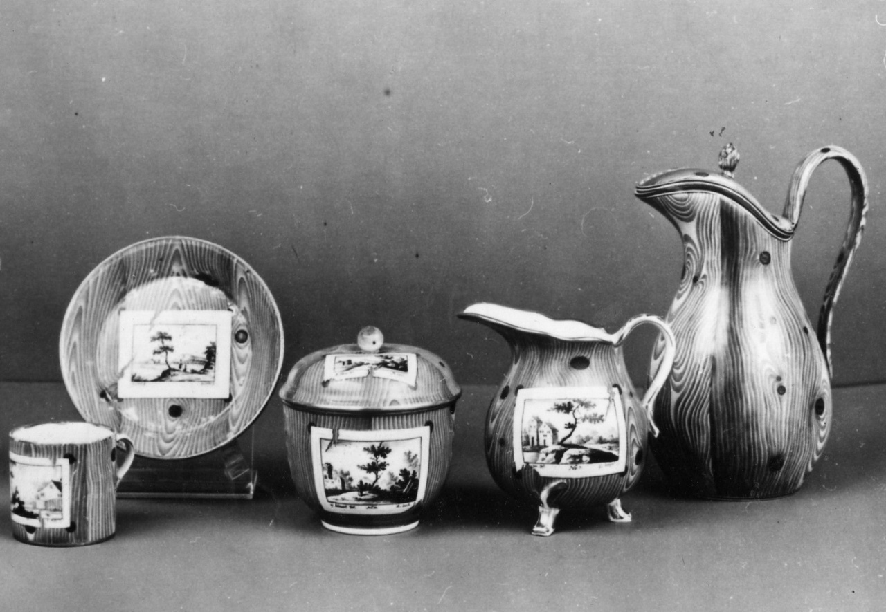 servizio da caffè, elemento d'insieme - Manifattura Imperiale di porcellane, Vienna, manifattura di Doccia (prima metà XVIII, XIX, XIX)