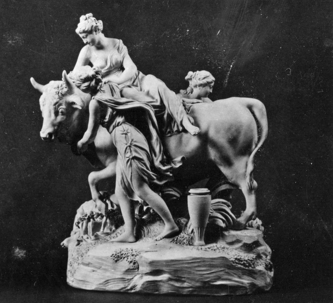 Ratto di Europa (gruppo scultoreo) - Manifattura Imperiale di porcellane, Vienna (XVIII)