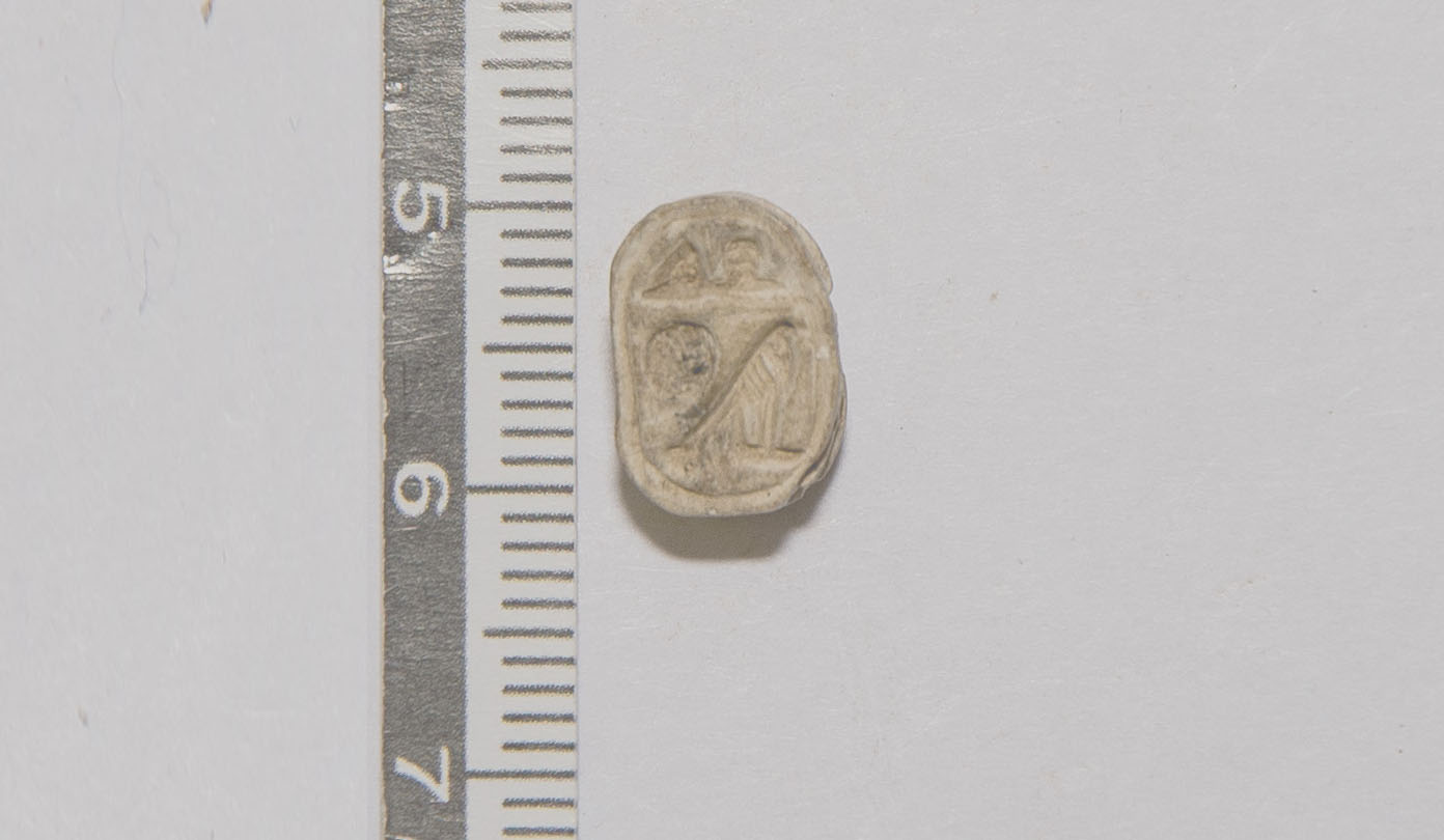 amuleto/ a forma di scarabeo (Eta' antica)