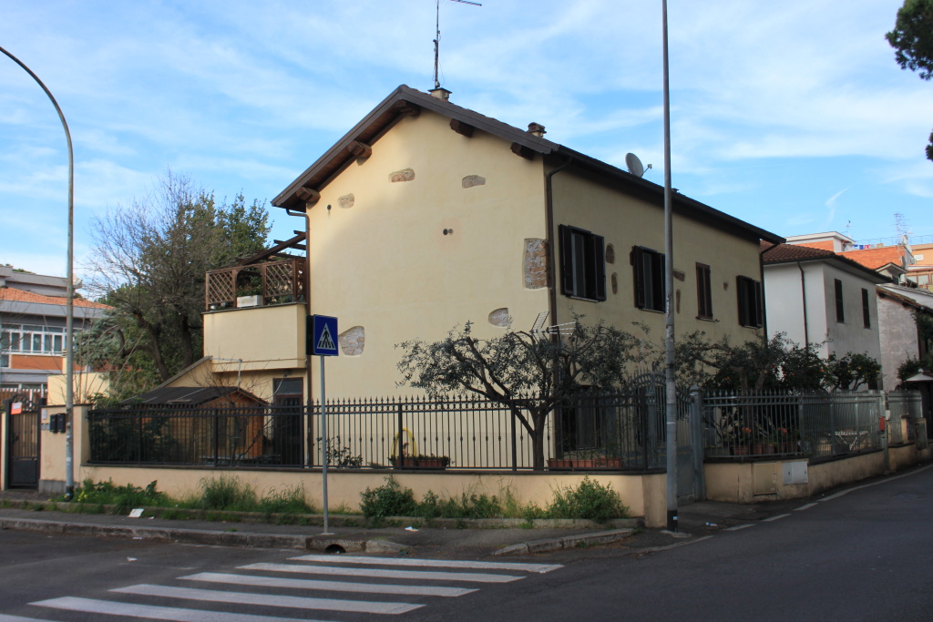 [Casale in Via Fulda, 23] (casale, rurale) - Roma (RM)  (XIX)