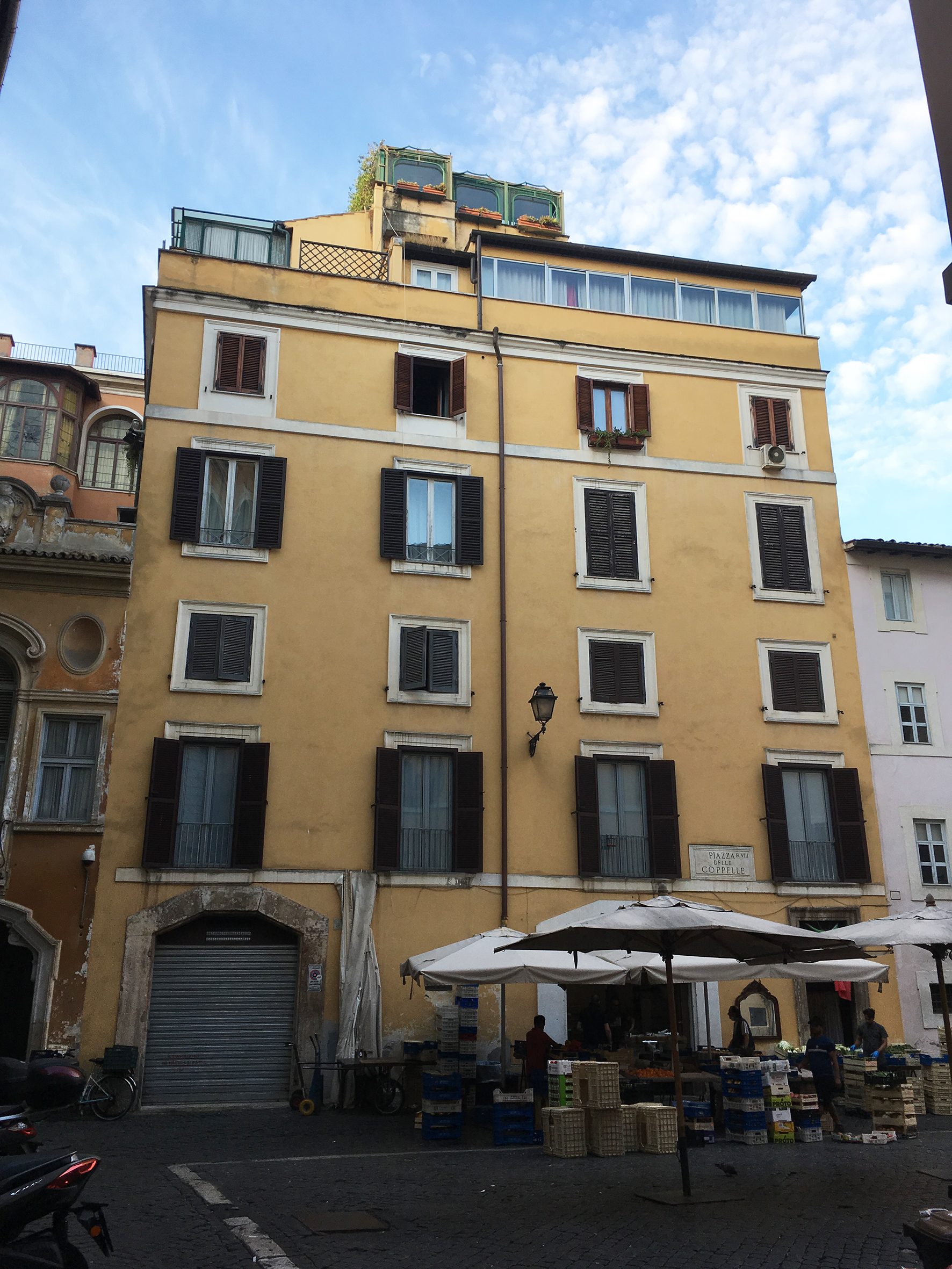 [Casa in Piazza delle Coppelle, 67,68,69] (casa, privata) - Roma (RM) 