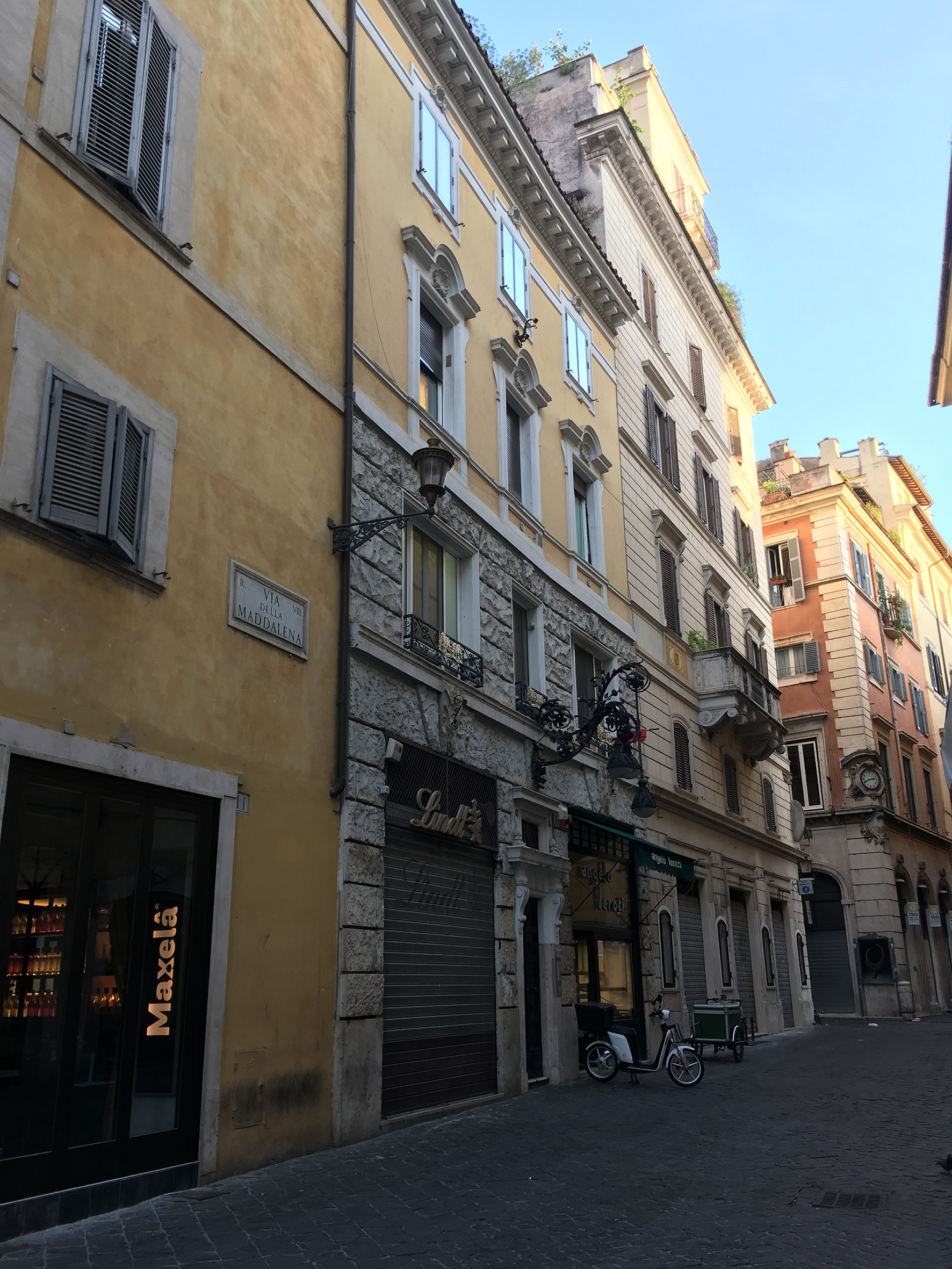 [Casa in Via della Maddalena, 12,13(P),14,15] (casa) - Roma (RM) 