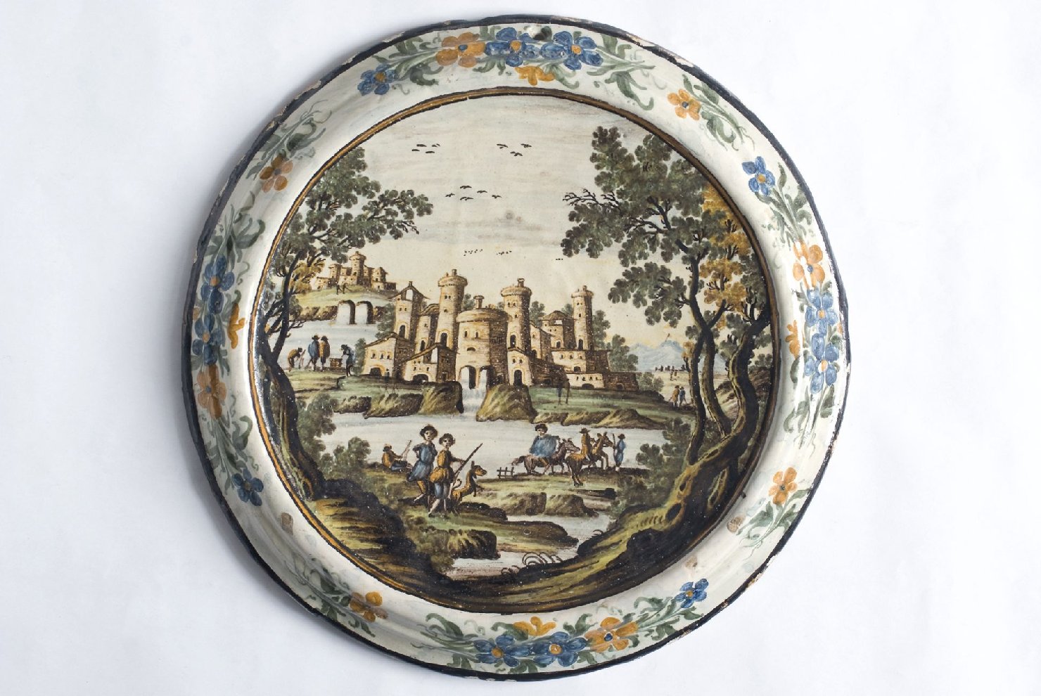 paesaggio con figure (formella, elemento d'insieme) di Grue, Niccolò Tommaso di Giovanni (attribuito) (seconda metà sec. XVIII)