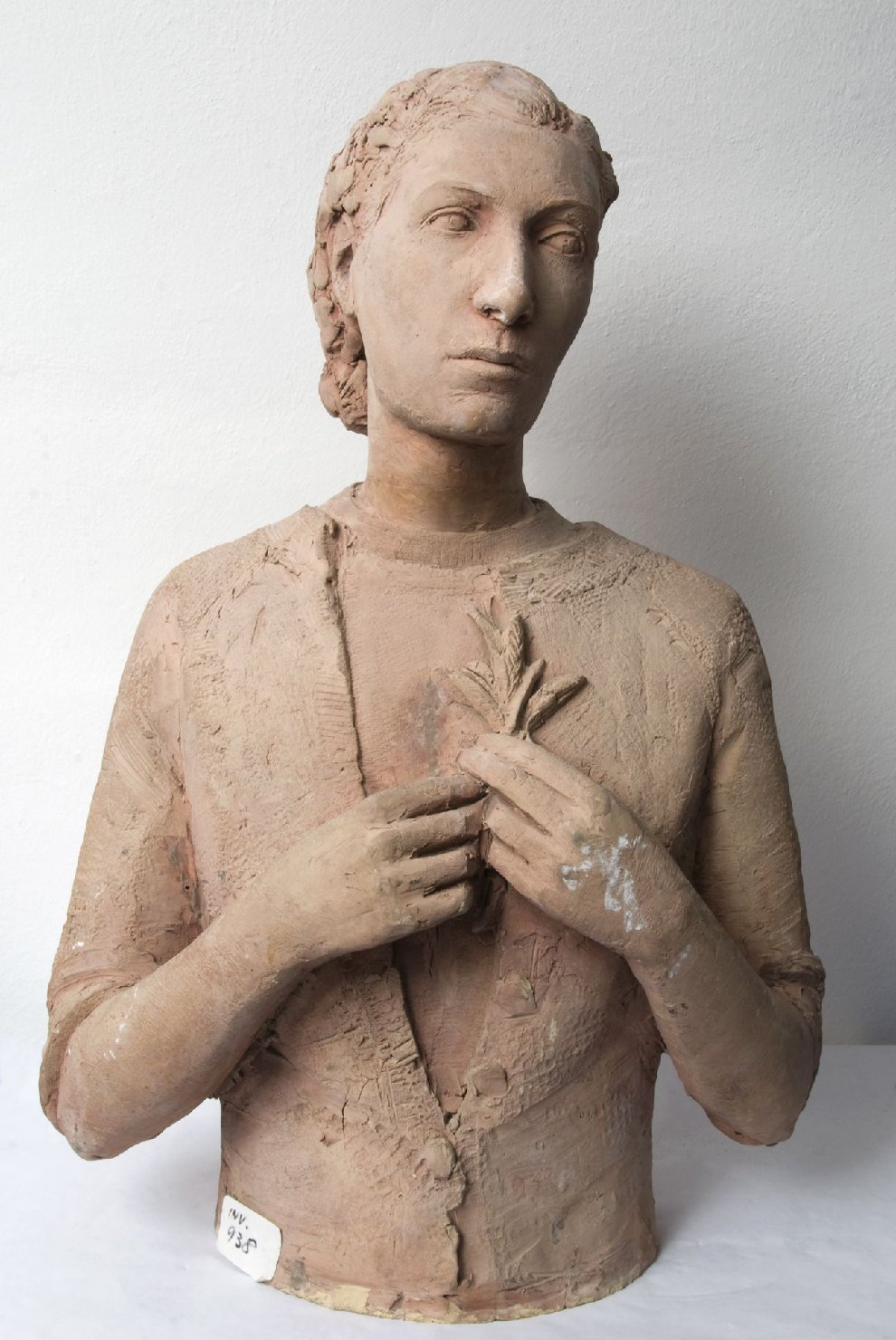 Dama del Fiore, busto femminile con fiore (scultura, opera isolata) di Prosperi Francesco (attribuito) (sec. XX)