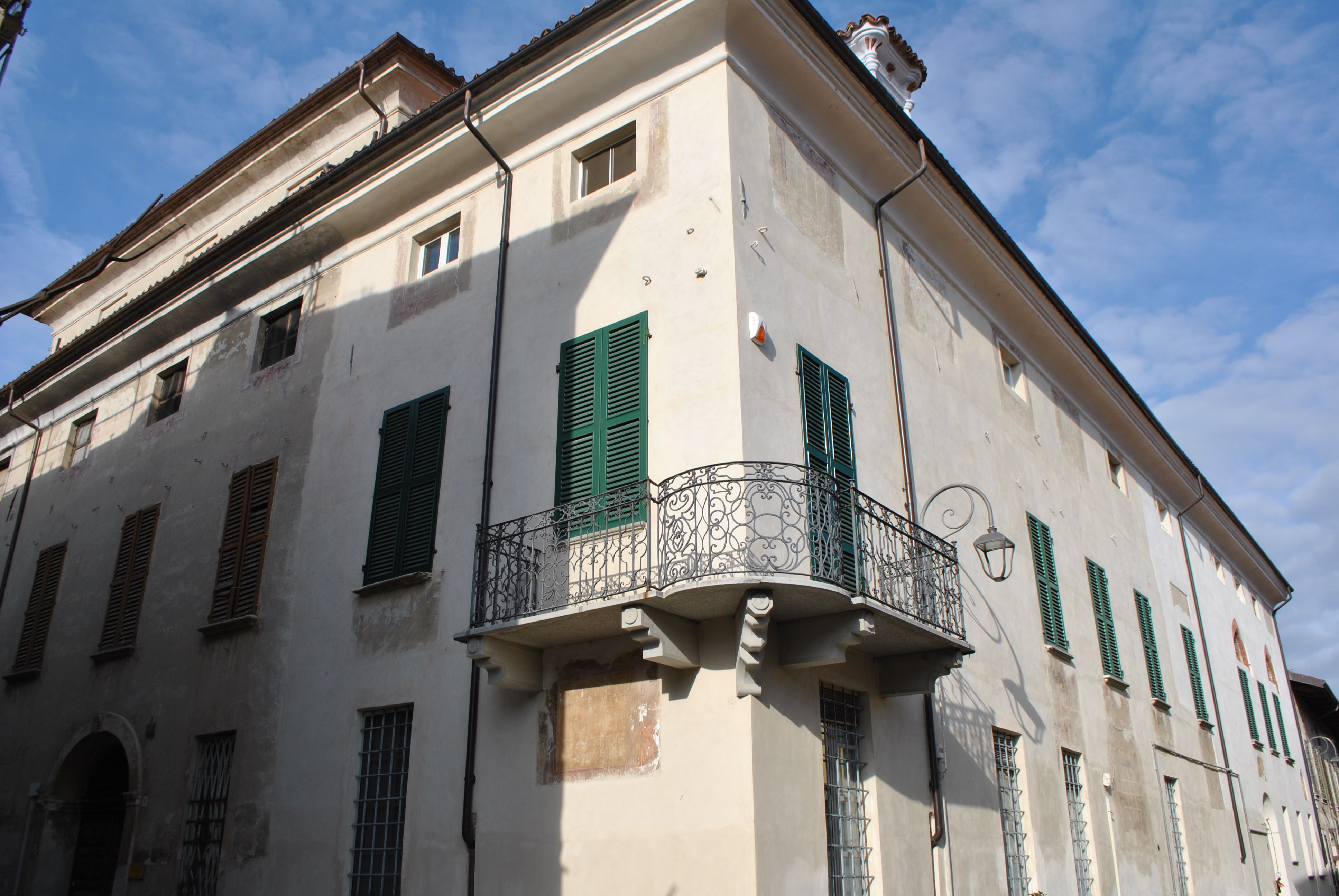 Palazzo Galateri di Genola (palazzo) - Cherasco (CN)  (XVII)