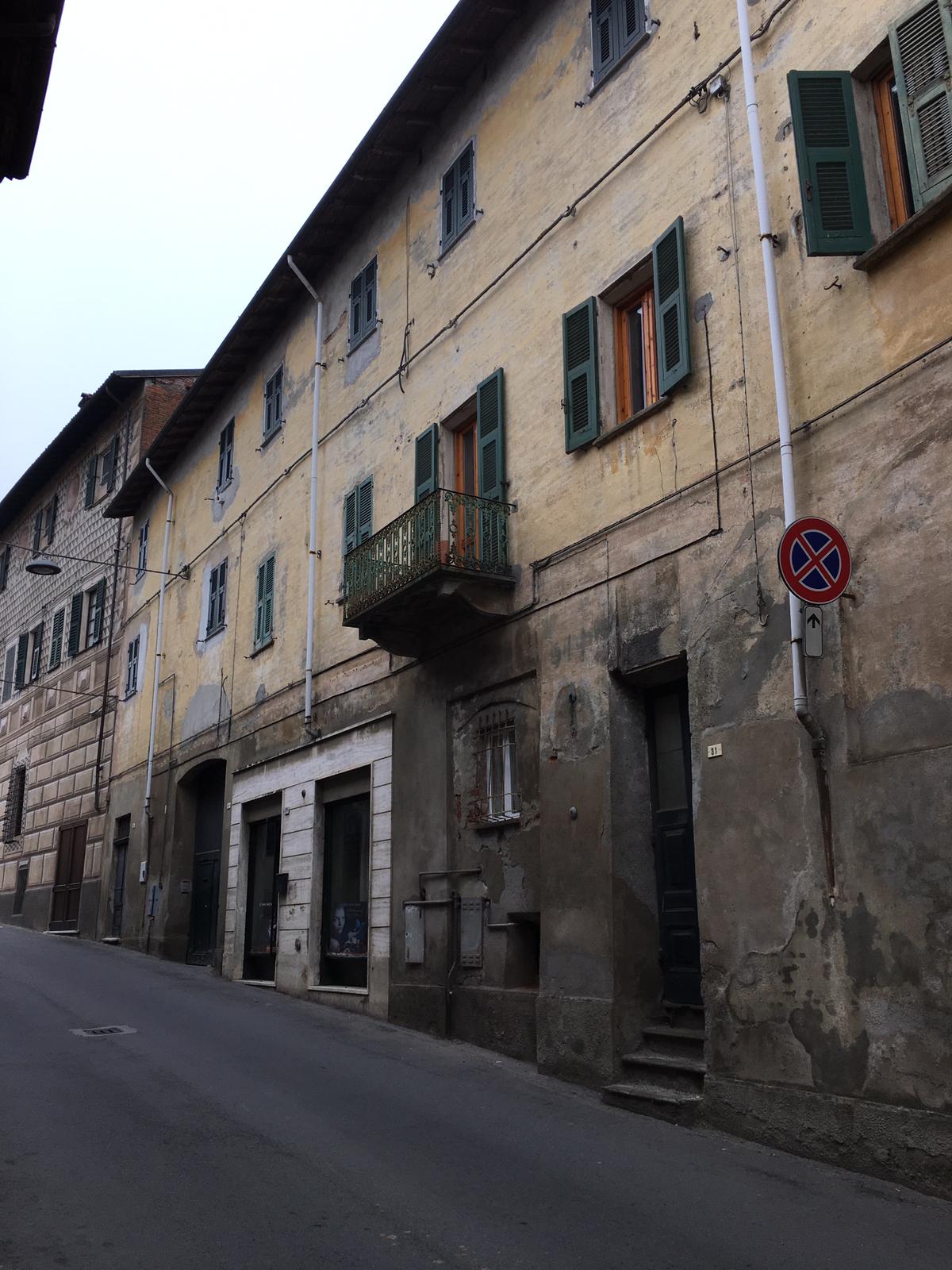 casa, privata - Capriata d'Orba (AL)  (XV)