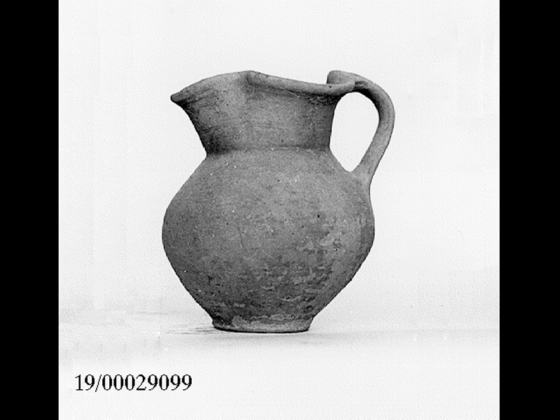 brocchetta a bocca trilobata - officina locale (fine SECOLI/ VII a.C)