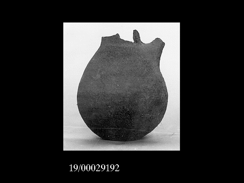 brocca a bocca trilobata - officina locale (metà SECOLI/ VII a.C)