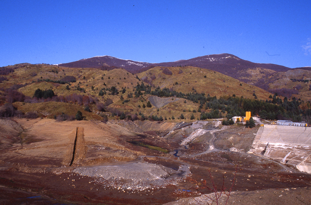 Lago di Giacopiane (area di materiale mobile, industria litica) - Borzonasca (GE)  (PERIODIZZAZIONI/ Preistoria/ Paleolitico)