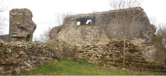 Castello dei Fieschi (struttura di fortificazione, castello militare) - Montoggio (GE)  (PERIODIZZAZIONI/ STORIA/ Età medievale)