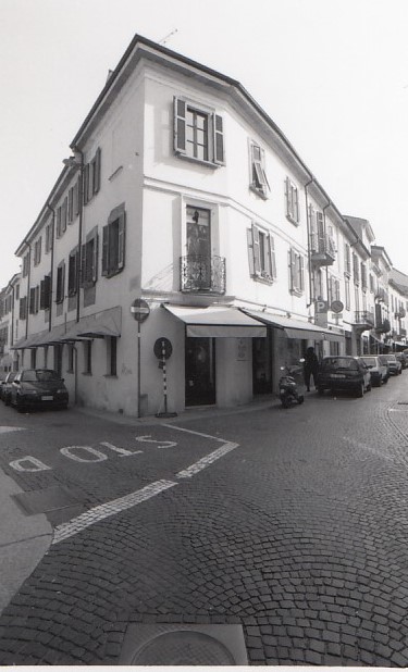 [Casa in Via Caduti della Liberazione, 35] (casa) - Vigevano (PV) 