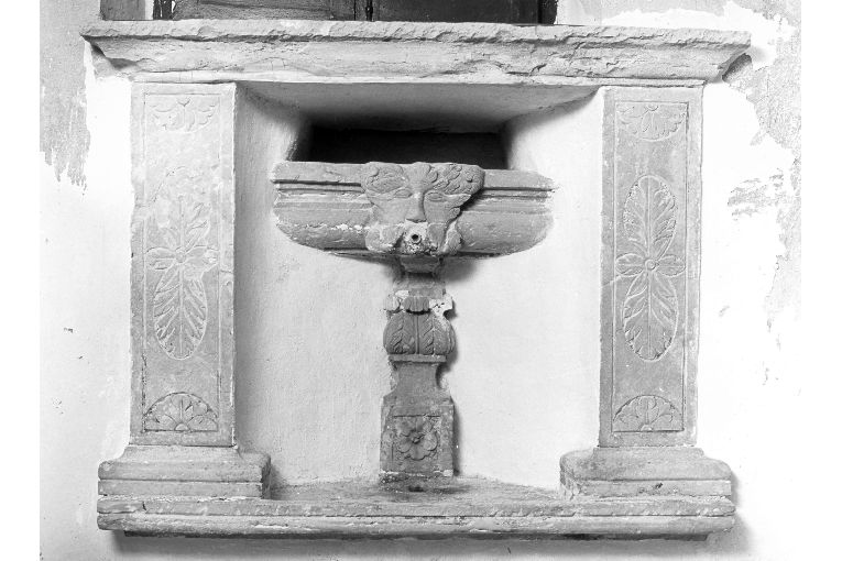 lavabo - produzione pugliese (secc. XVI/ XVII)