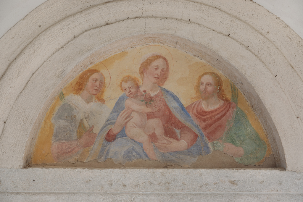Madonna con Bambino tra Santi Cosma e Damiano (dipinto, elemento d'insieme) - ambito napoletano (prima metà sec. XVII)